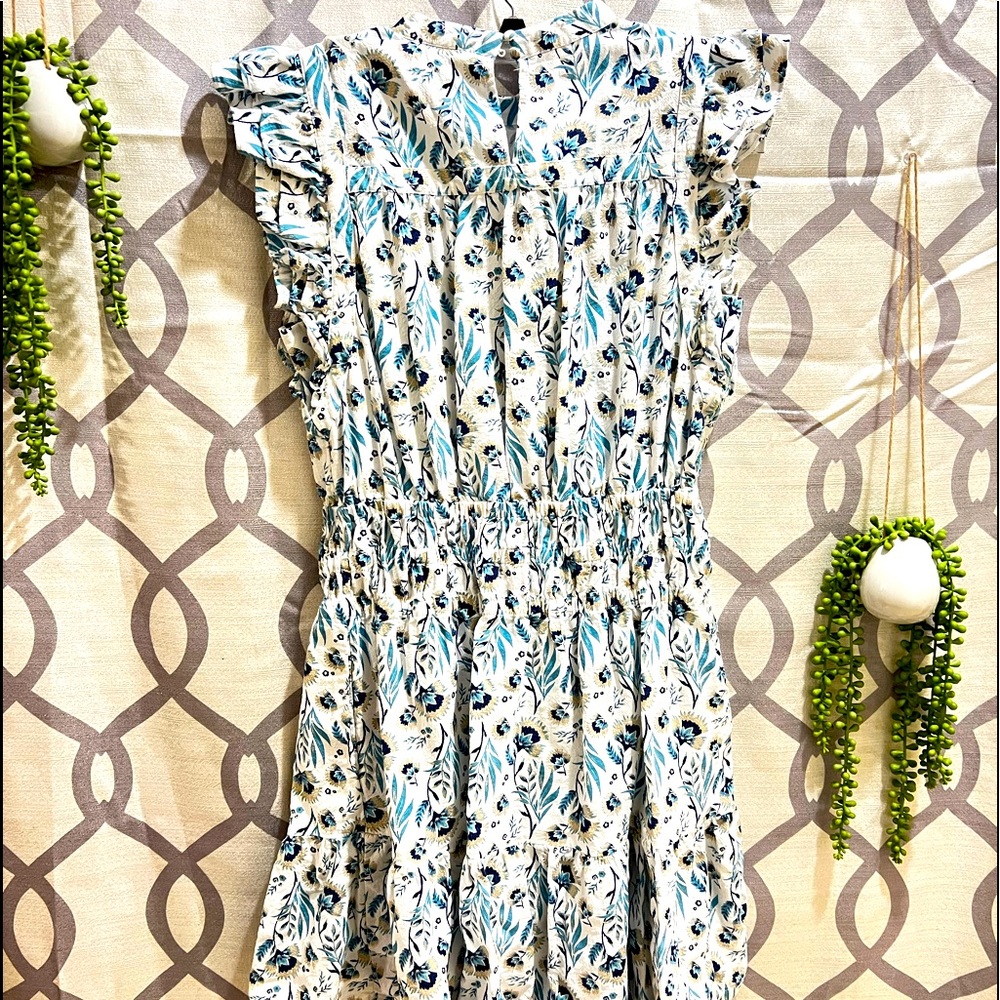 Universal threads paisley spring dress